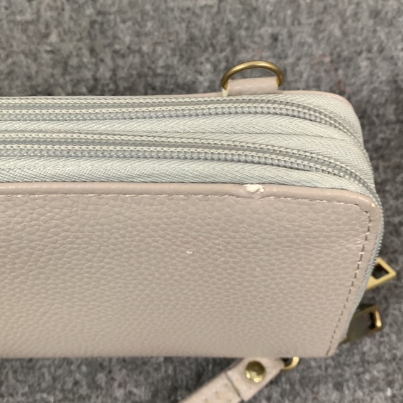 Cee Klein Wristlet Clutch Womens Small Gray Faux Leather Detachable Strap Purse - Picture 8 of 16